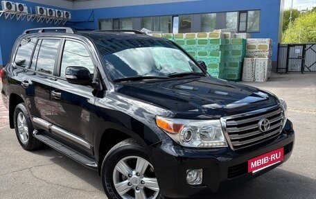 Toyota Land Cruiser 200, 2013 год, 4 490 000 рублей, 25 фотография