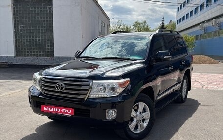Toyota Land Cruiser 200, 2013 год, 4 490 000 рублей, 23 фотография