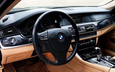 BMW 5 серия, 2012 год, 1 580 000 рублей, 2 фотография