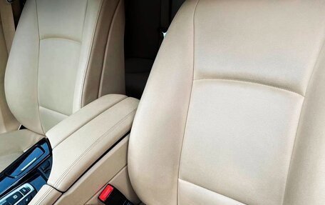 BMW 5 серия, 2012 год, 1 580 000 рублей, 13 фотография