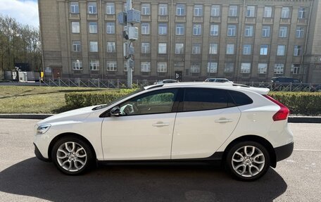 Volvo V40 Cross Country I, 2018 год, 1 850 000 рублей, 5 фотография