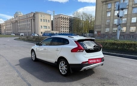 Volvo V40 Cross Country I, 2018 год, 1 850 000 рублей, 3 фотография