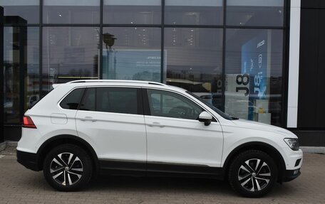 Volkswagen Tiguan II, 2019 год, 2 735 000 рублей, 4 фотография
