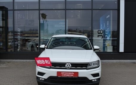 Volkswagen Tiguan II, 2019 год, 2 735 000 рублей, 2 фотография