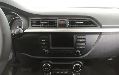 KIA Rio IV, 2019 год, 1 350 000 рублей, 18 фотография