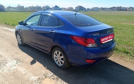 Hyundai Solaris II рестайлинг, 2012 год, 520 000 рублей, 4 фотография