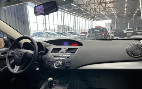 Mazda 3, 2011 год, 990 000 рублей, 24 фотография