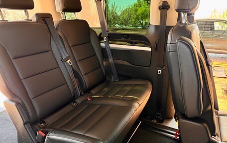 Peugeot Traveller I, 2021 год, 3 150 000 рублей, 8 фотография