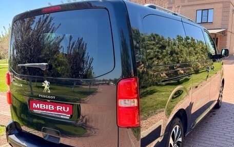 Peugeot Traveller I, 2021 год, 3 150 000 рублей, 3 фотография