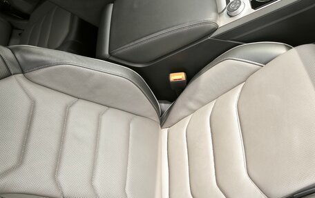 Volkswagen Touareg III, 2021 год, 6 500 000 рублей, 3 фотография