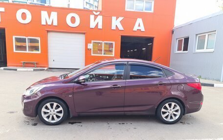 Hyundai Solaris II рестайлинг, 2011 год, 750 000 рублей, 4 фотография