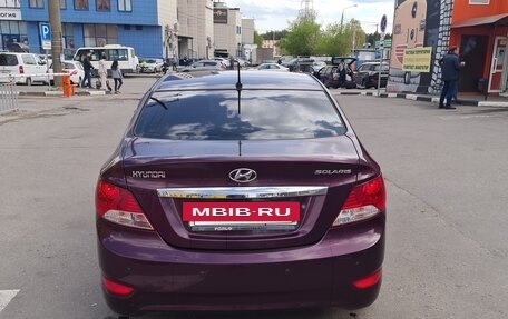 Hyundai Solaris II рестайлинг, 2011 год, 750 000 рублей, 3 фотография