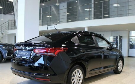 Hyundai Solaris II рестайлинг, 2021 год, 1 490 000 рублей, 5 фотография