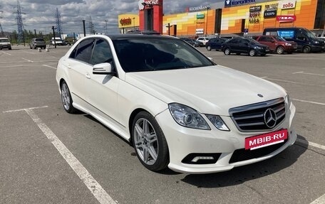 Mercedes-Benz E-Класс, 2011 год, 1 500 000 рублей, 4 фотография