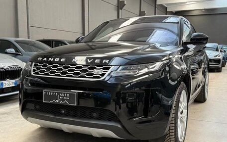 Land Rover Range Rover Evoque II, 2022 год, 3 650 000 рублей, 3 фотография