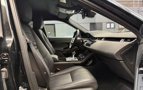 Land Rover Range Rover Evoque II, 2022 год, 3 650 000 рублей, 13 фотография