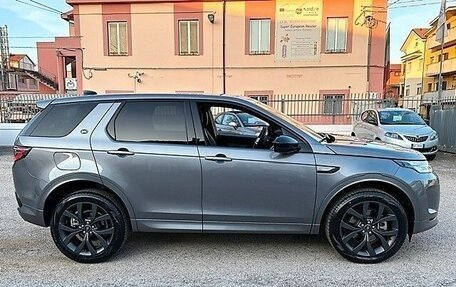 Land Rover Discovery Sport I рестайлинг, 2022 год, 4 220 000 рублей, 3 фотография