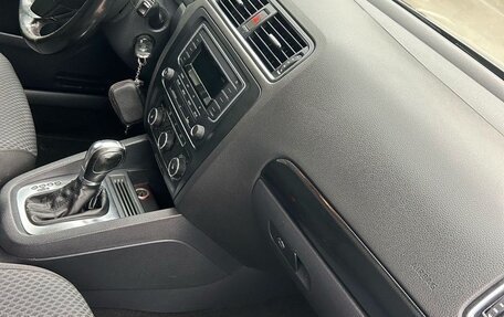 Volkswagen Jetta VI, 2012 год, 1 250 000 рублей, 9 фотография