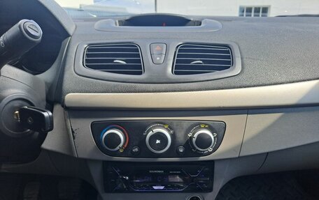 Renault Fluence I, 2012 год, 420 000 рублей, 18 фотография