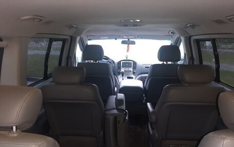 Hyundai Grand Starex Grand Starex I рестайлинг 2, 2008 год, 1 300 000 рублей, 8 фотография