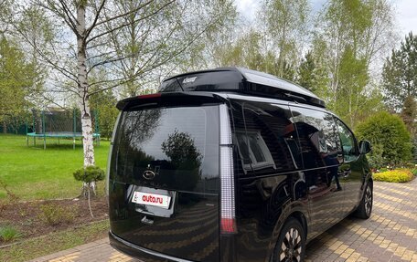 Hyundai Staria, 2021 год, 6 300 000 рублей, 4 фотография
