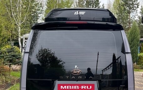 Hyundai Staria, 2021 год, 6 300 000 рублей, 5 фотография