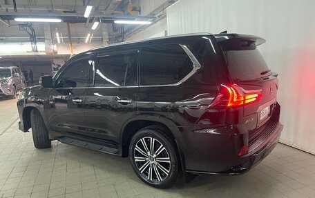 Lexus LX III, 2016 год, 7 900 000 рублей, 4 фотография