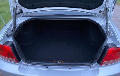 Hyundai Sonata IV рестайлинг, 2005 год, 550 000 рублей, 15 фотография