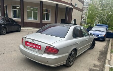 Hyundai Sonata IV рестайлинг, 2004 год, 270 000 рублей, 5 фотография