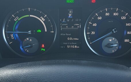 Toyota Vellfire II, 2017 год, 2 950 000 рублей, 2 фотография