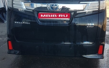 Toyota Vellfire II, 2017 год, 2 950 000 рублей, 3 фотография