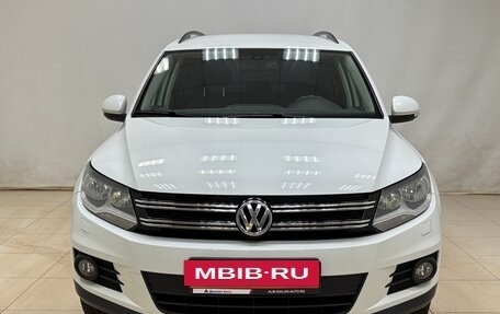 Volkswagen Tiguan I, 2016 год, 1 990 000 рублей, 2 фотография
