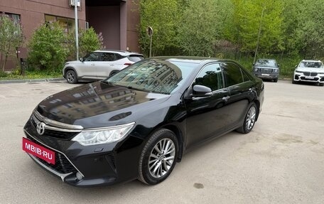 Toyota Camry, 2016 год, 2 300 000 рублей, 2 фотография