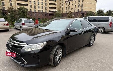 Toyota Camry, 2016 год, 2 300 000 рублей, 13 фотография