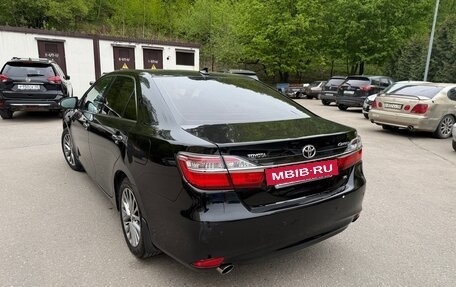 Toyota Camry, 2016 год, 2 300 000 рублей, 9 фотография