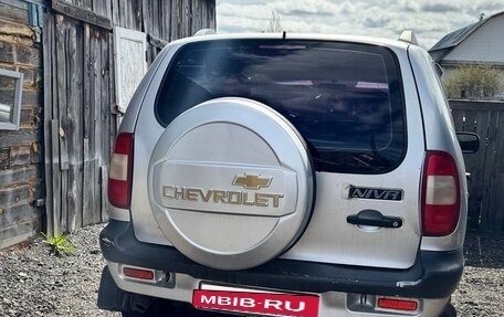 Chevrolet Niva I рестайлинг, 2004 год, 350 000 рублей, 2 фотография