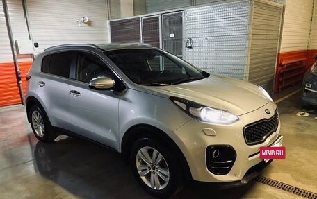 KIA Sportage IV рестайлинг, 2018 год, 2 499 000 рублей, 2 фотография