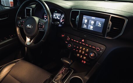 KIA Sportage IV рестайлинг, 2018 год, 2 499 000 рублей, 19 фотография