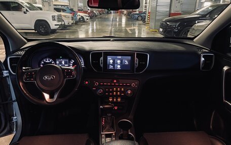 KIA Sportage IV рестайлинг, 2018 год, 2 499 000 рублей, 20 фотография