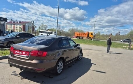 Volkswagen Jetta VI, 2013 год, 1 050 000 рублей, 3 фотография