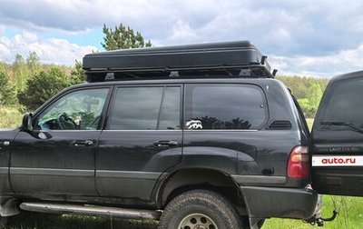 Toyota Land Cruiser 100 рестайлинг 2, 2002 год, 2 300 000 рублей, 1 фотография