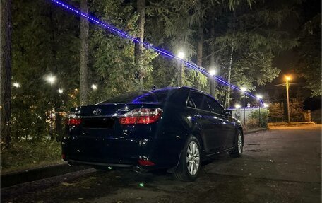 Toyota Camry, 2015 год, 2 200 000 рублей, 2 фотография