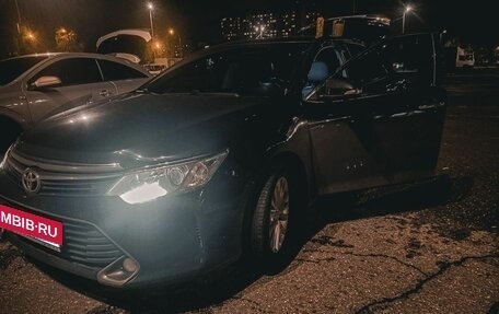 Toyota Camry, 2015 год, 2 200 000 рублей, 9 фотография
