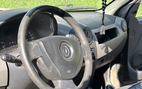 Renault Logan I, 2015 год, 310 000 рублей, 10 фотография