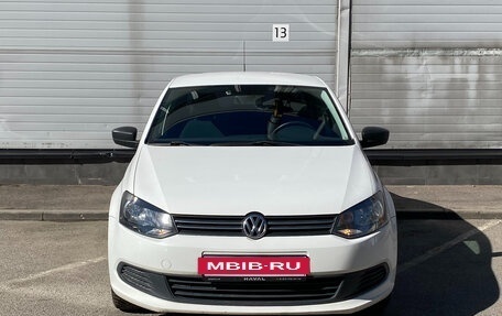 Volkswagen Polo VI (EU Market), 2010 год, 579 000 рублей, 2 фотография