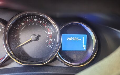 Renault Sandero II рестайлинг, 2016 год, 830 000 рублей, 1 фотография
