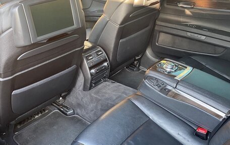 BMW 7 серия, 2011 год, 1 550 000 рублей, 13 фотография