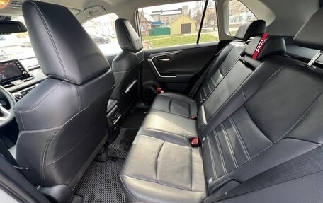 Toyota RAV4, 2021 год, 3 625 000 рублей, 29 фотография