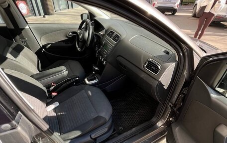 Volkswagen Polo VI (EU Market), 2009 год, 650 000 рублей, 4 фотография