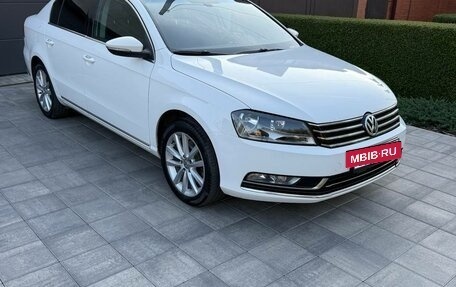 Volkswagen Passat B7, 2012 год, 1 355 000 рублей, 2 фотография